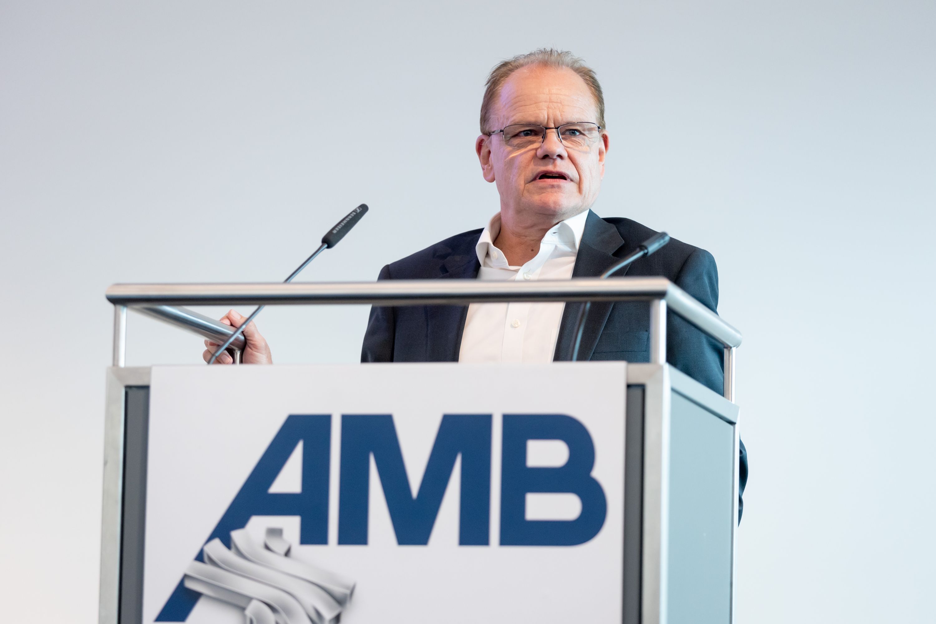 AMB Messebeirat Prof. Claus Oetter