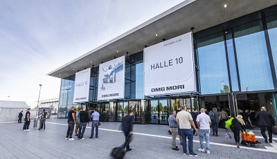 Erstmals in 10 Hallen mit 120.000 m²