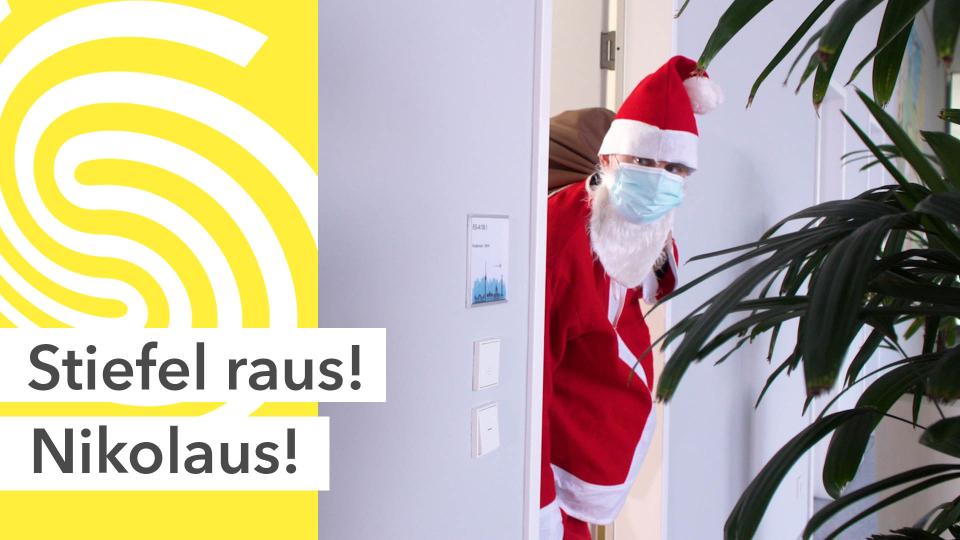 Wir haben den Nikolaus heute sehnsüchtig erwartet und unsere Schuhe rausgestellt.🥾🎅 Ob er damit gerechnet hat? 
Wir wünschen euch einen frohen Nikolaustag und gut gefüllte Stiefel!😀