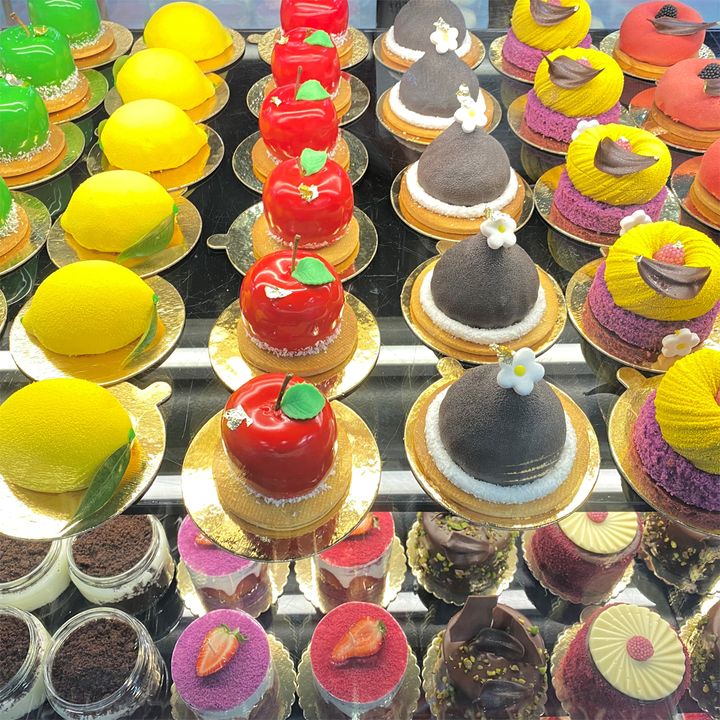 Auf der IBAKTECH in Istanbul wird noch bis Sonntag fleißig gebacken. 🍰 Über 300 Ausstellerinnen und Aussteller aus neun Ländern präsentieren auf der internationalen Fachmesse ihre Neuheiten im Bereich Bäckerei-, Konditoreimaschinen, Speiseeis, Schokola...