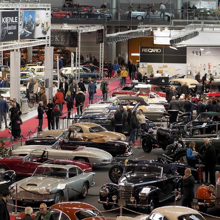 Endlich wieder Retro!🚘 Die Retro Classics, Messe für Fahrkultur, findet vom 21.04. bis zum 24.04. während der Frühjahrsmessen bei uns statt. Auf rund 140.000 Quadratmetern könnt ihr die wahren Automobil-Legenden entdecken, einzigartige Sonderschauen ge...
