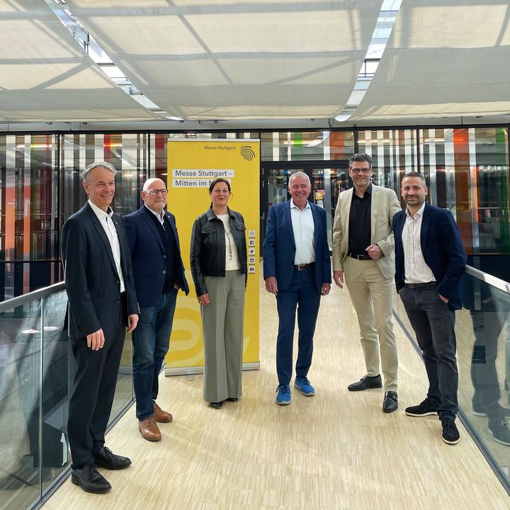 Mit der heutigen Pressekonferenz fiel der Startschuss in eine längst ersehnte Woche: Am Donnerstag öffnen wieder die Tore zu unseren Frühjahrsmessen.🙌💐 Welche Highlights und Themenschwerpunkte die BesucherInnen dort erwarten, haben die Beteiligten den...