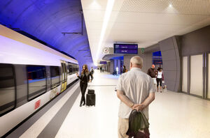 © plan b Agentur für visuelle Kommunikation GmbH Visualisierung des neuen Fernbahnhofs Flughafen/Messe (Bahnsteig)