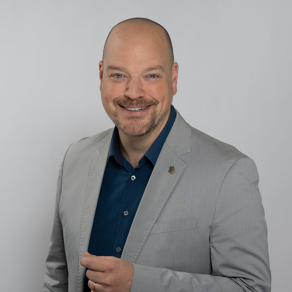 3 Fragen an … John Crouch