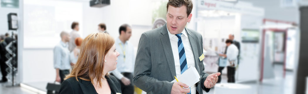Employees: Environment-friendly at work - and when out and about