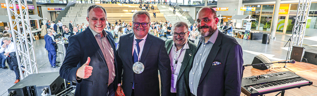 Werkzeug & Formenbau – Ehrenmedaille