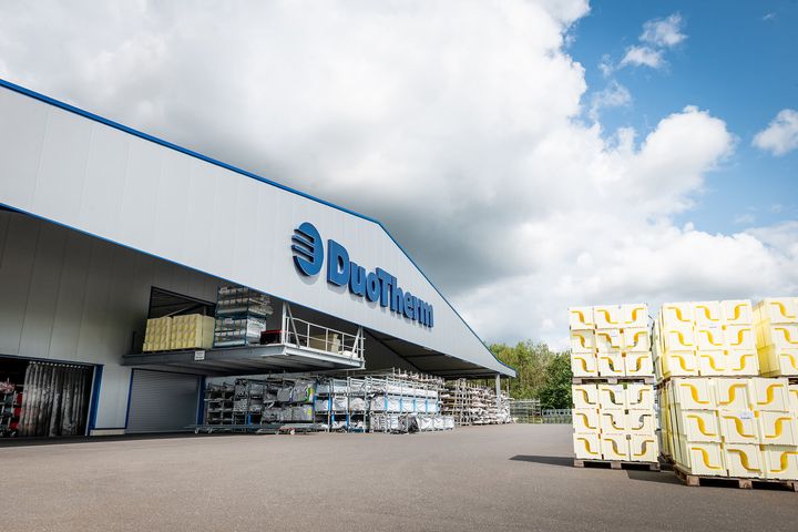 StellaGroup übernimmt DuoTherm: Der europaweit agierende französische Sonnenschutzhersteller StellaGroup übernimmt die DuoTherm Rolladen GmbH aus Nettersheim-Zingsheim. Die Übernahme findet vorbehaltlich der Zustimmung der Kartellbehörde statt.
??...