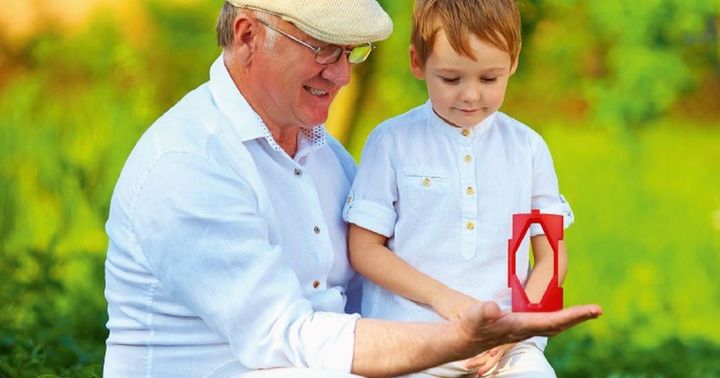 Marc Meißner, Managing Director of Meißner Toranlagen is also looking forward to the upcoming virtual event:
"Sustainability is a megatrend that is also increasingly influencing the construction industry. With our patented Greonik® curtain for doors...