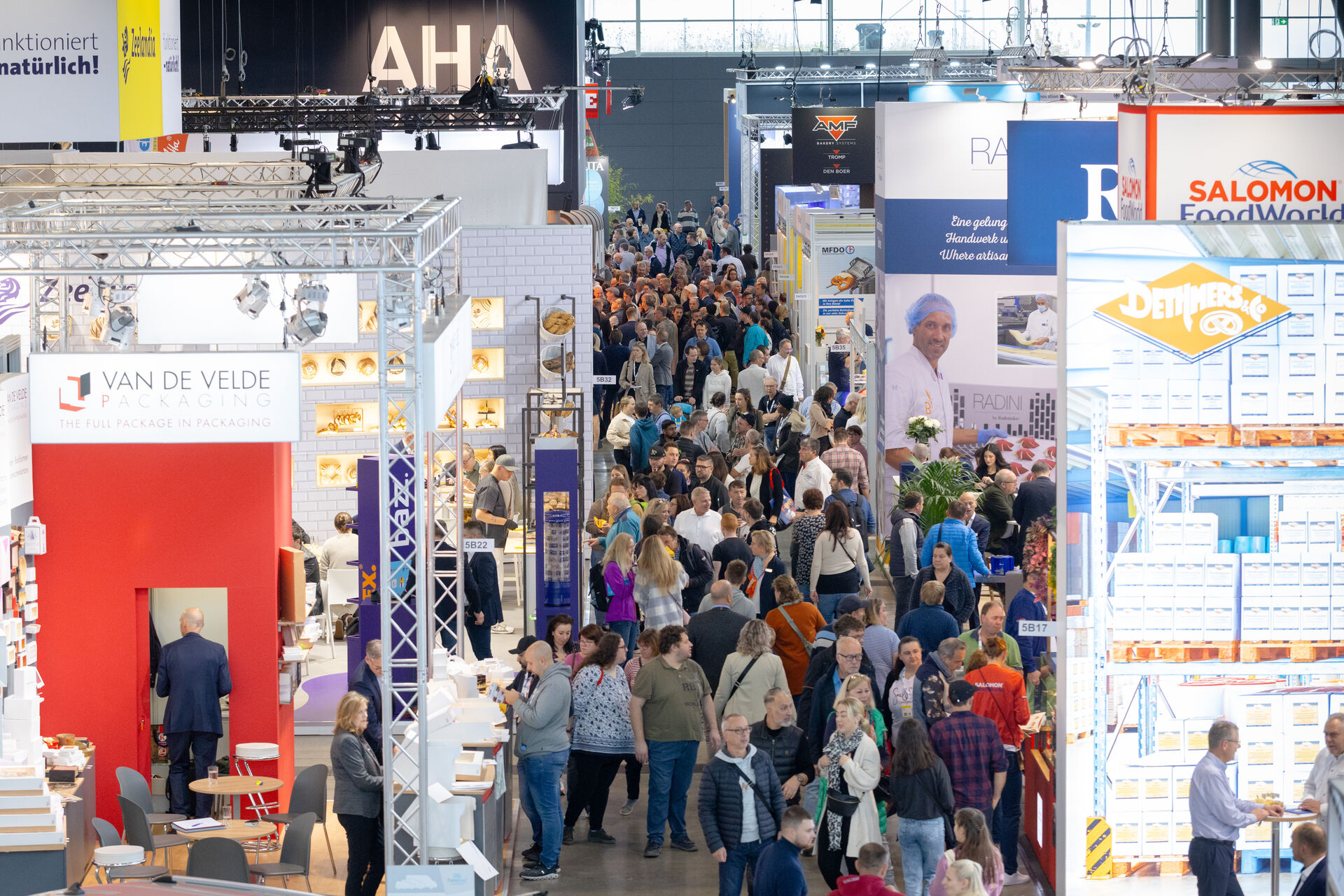 Untitled (2)_edited.png