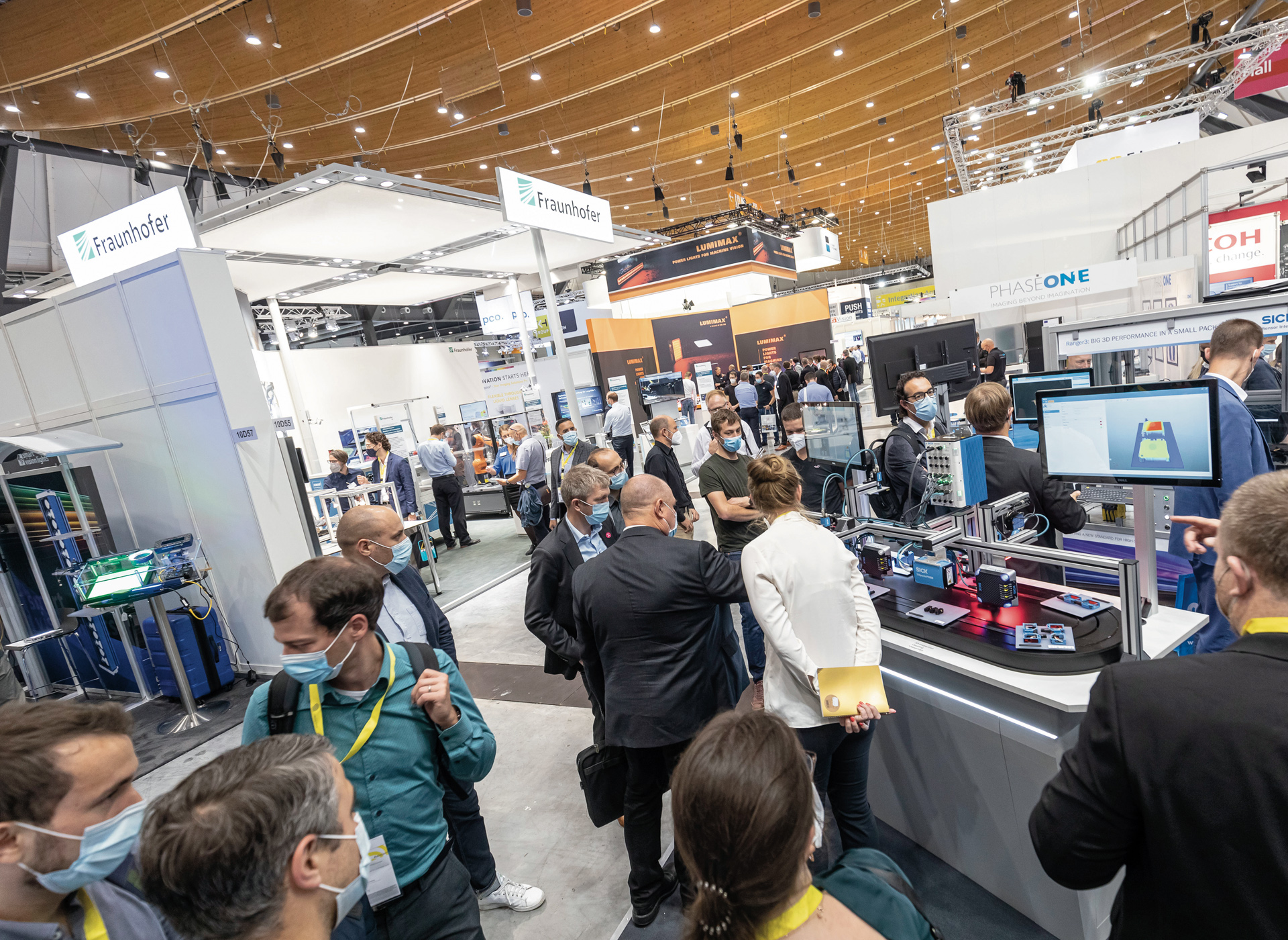Vision - Machine Vision & Identification Technologies 3 https://www.messe-stuttgart.de/vision/fileadmin/media/allgemein/Rueckblick/vi-21-Messegang-1920x1400.jpg?utm_source=chatgpt.com